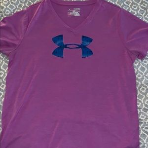 Under Armour t-shirt